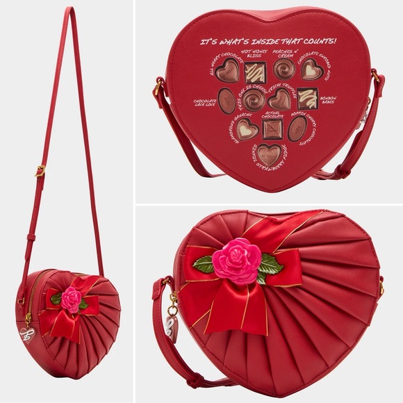 Betsey Johnson KITSCH RETRO ROMEO RED CROSSBODY Bag New with tags NWT - Picture 1 of 12